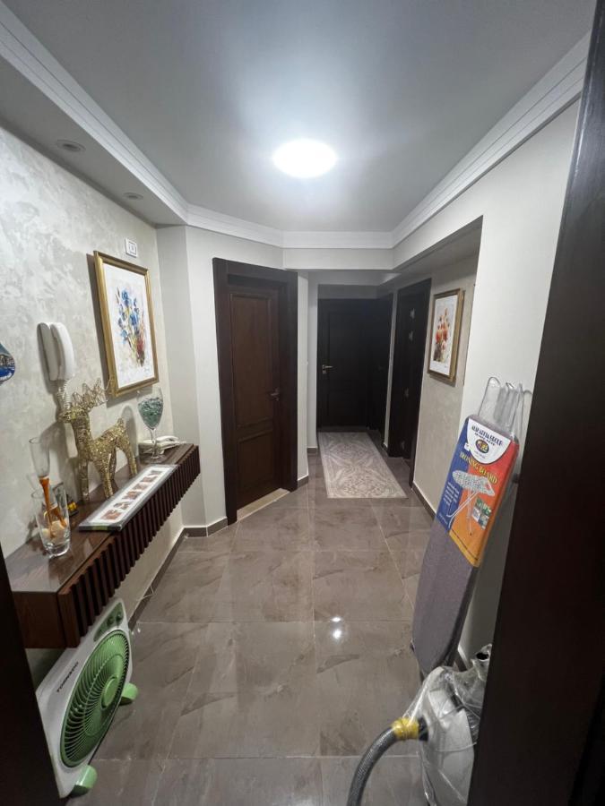 Luxury Flat With Garden And Private Entrance شقة فاخرة بحديقة و مدخل خاص Каир Экстерьер фото